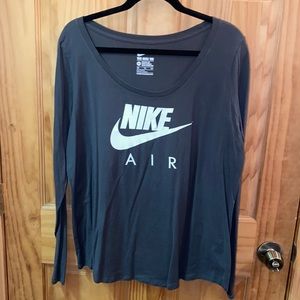 Nike Tee